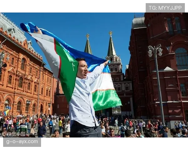欧洲杯闭幕式盛况空前,各国球迷共同庆祝足球盛宴圆满落幕 欧洲杯闭幕式盛况空前,各国球迷共同庆祝足球盛宴圆满落幕